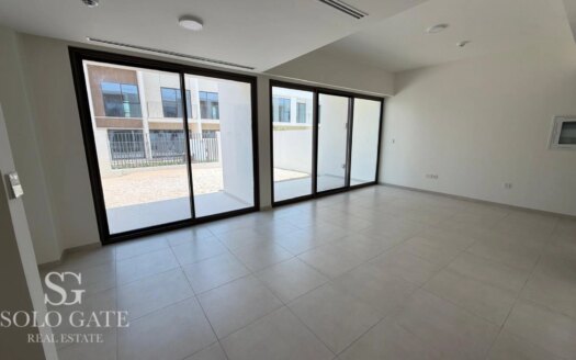 Elegant 3BR | Prime Spot | Golden Beach Access