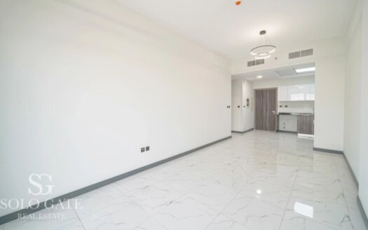 Genuine Resale | Stylish 2 BR | Prime Spot