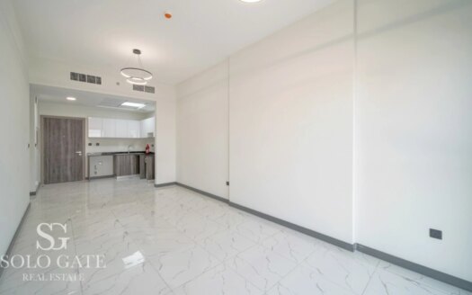 Genuine Resale | Stylish 2 BR | Prime Spot