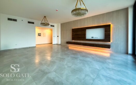 Premium 3BR | Spacious Living | Prime Spot