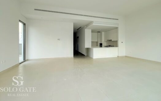 Single Row Villa | Large Plot | Downtown View